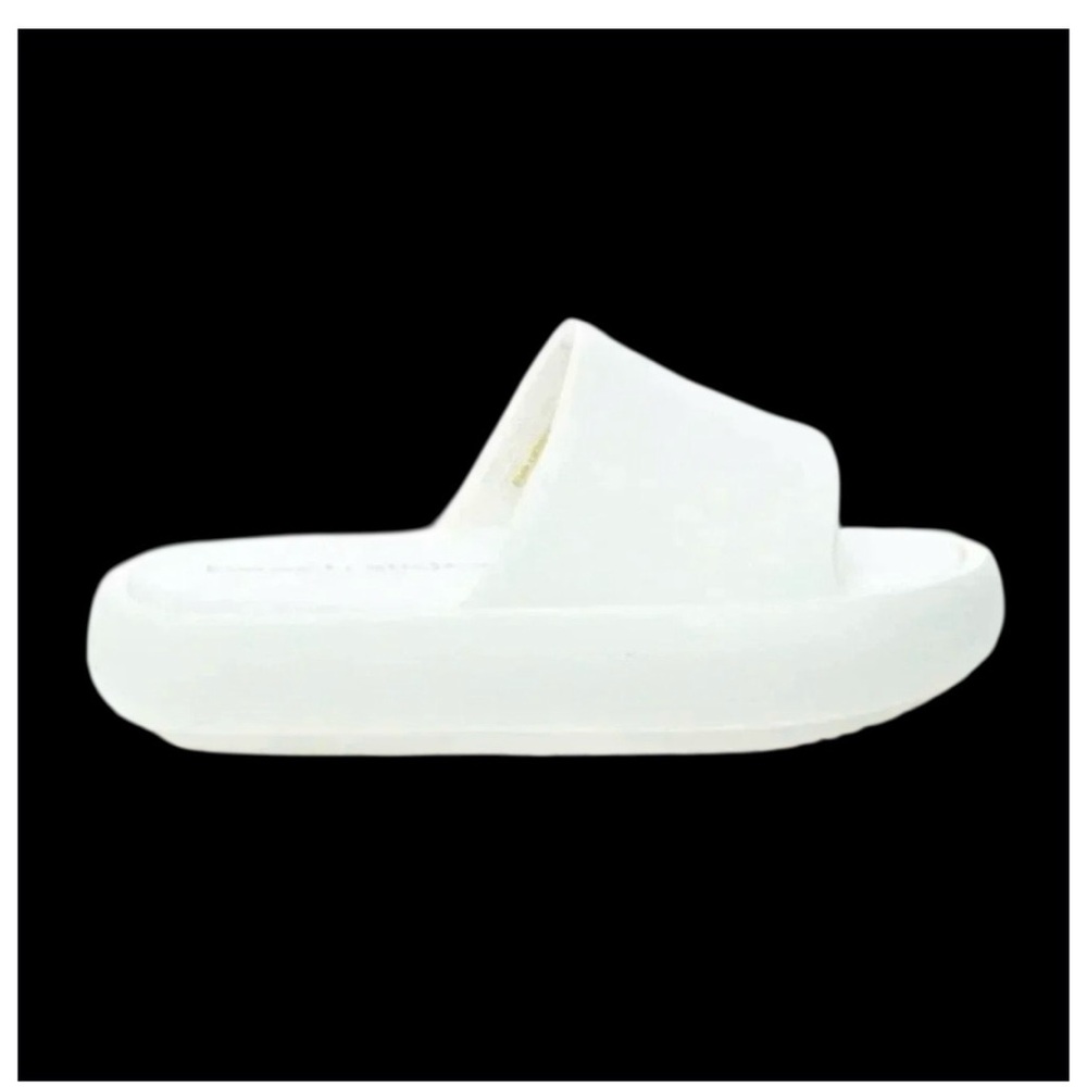 J Slides White SQUISH EVA Sandals Beach Slides Womens Size 11 NEW in Box
